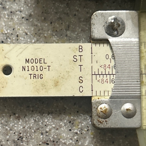 VTG 1959 PICKETT MODEL N1010-T  SLIDE RULE AND CASE - Picture 4 of 5